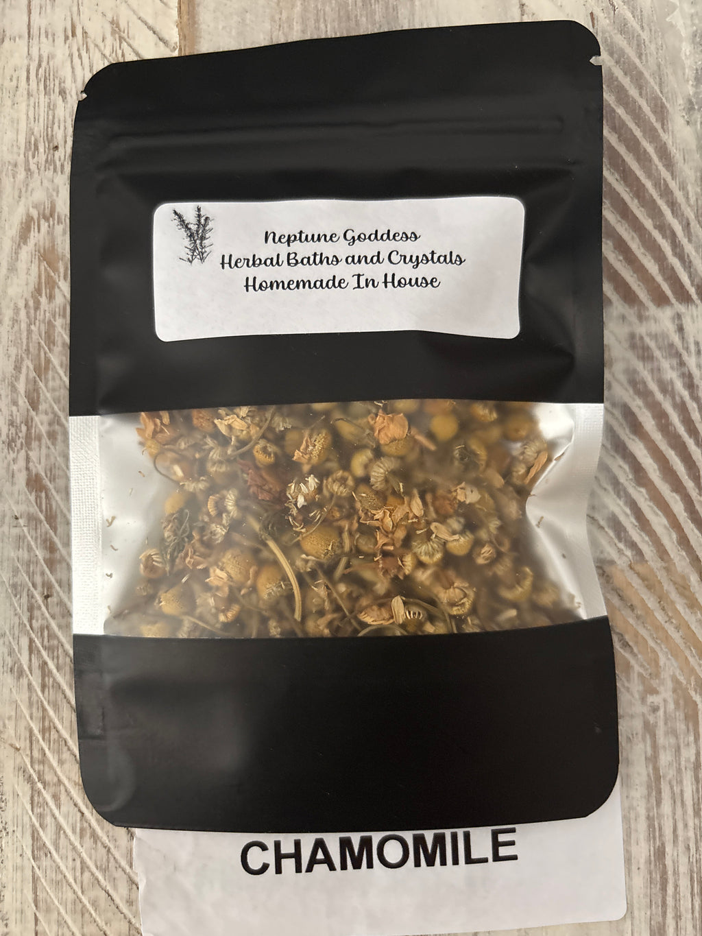 Dried florals ingredients by the pouch- lavender chamomile and roses pictured